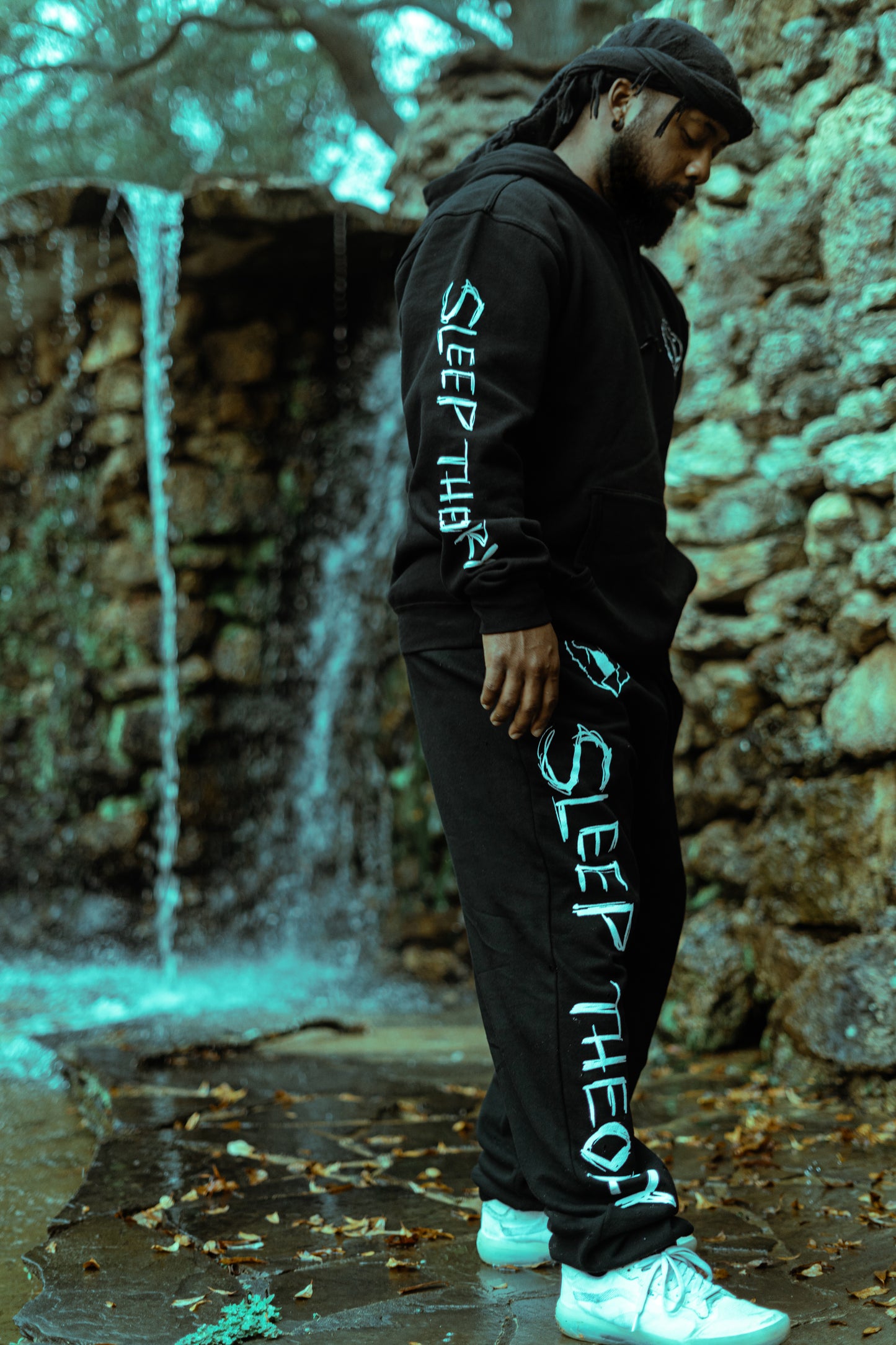 Paper Hearts Sweatpants (Black)